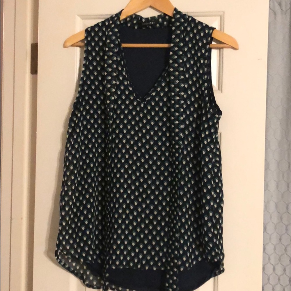 Papermoon v-neck sleeveless top